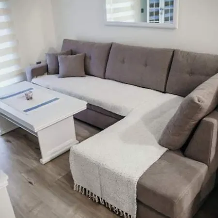 Sophia Apartman *